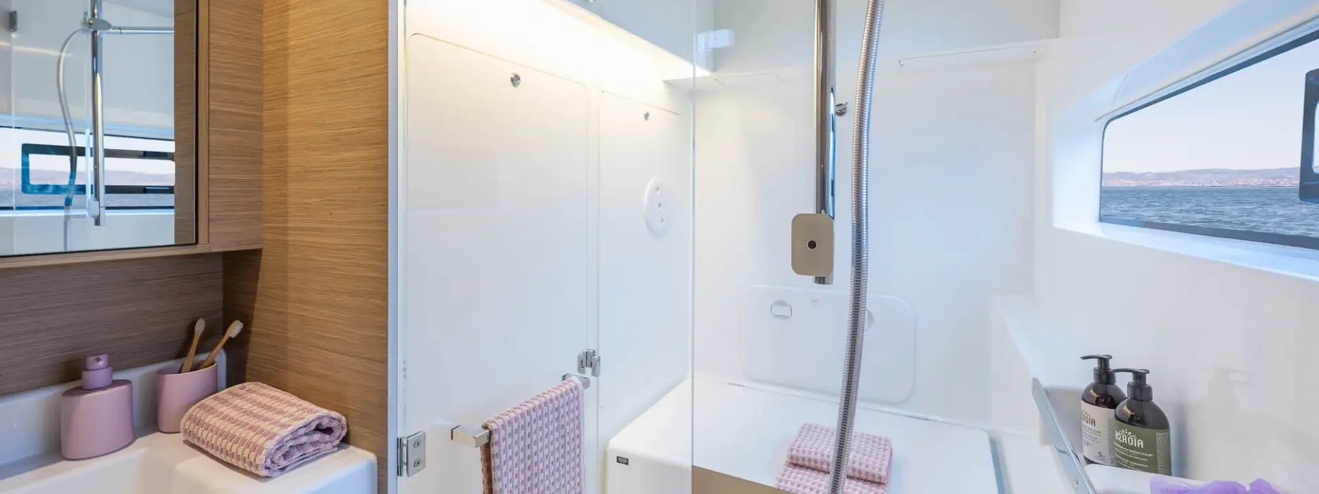 CATAMARAN_LAGOON_38_CATAMARANS_BARCELONA_22