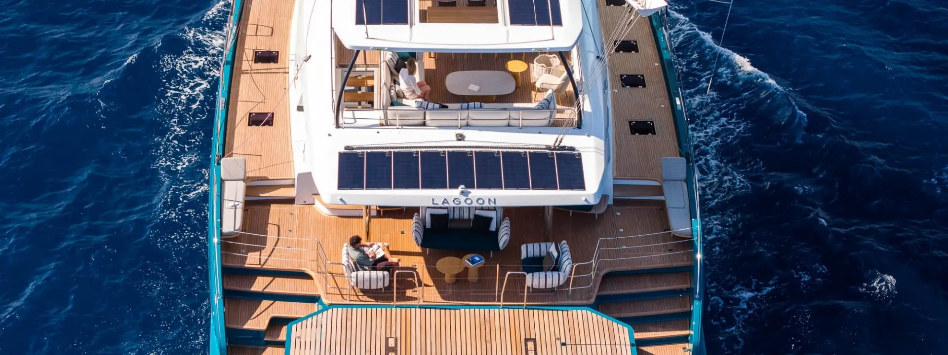 LAGOON-EIGTHY-2-CATAMARANSBCN_12.jpg
