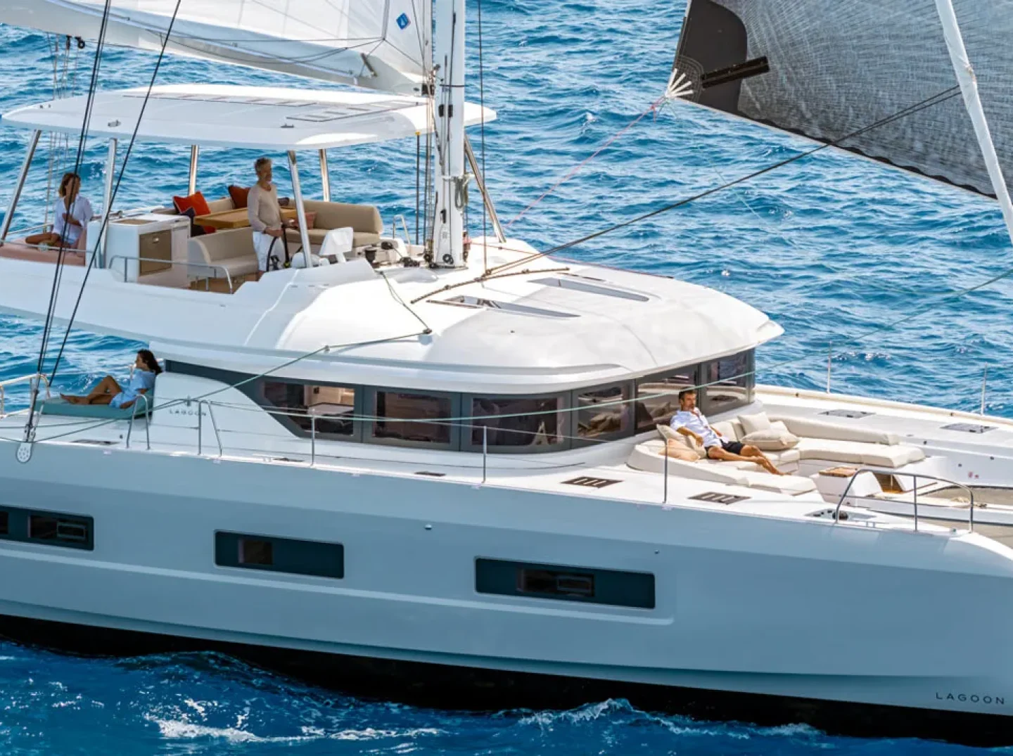 LAGOON-55-CATAMARANSBCN_3