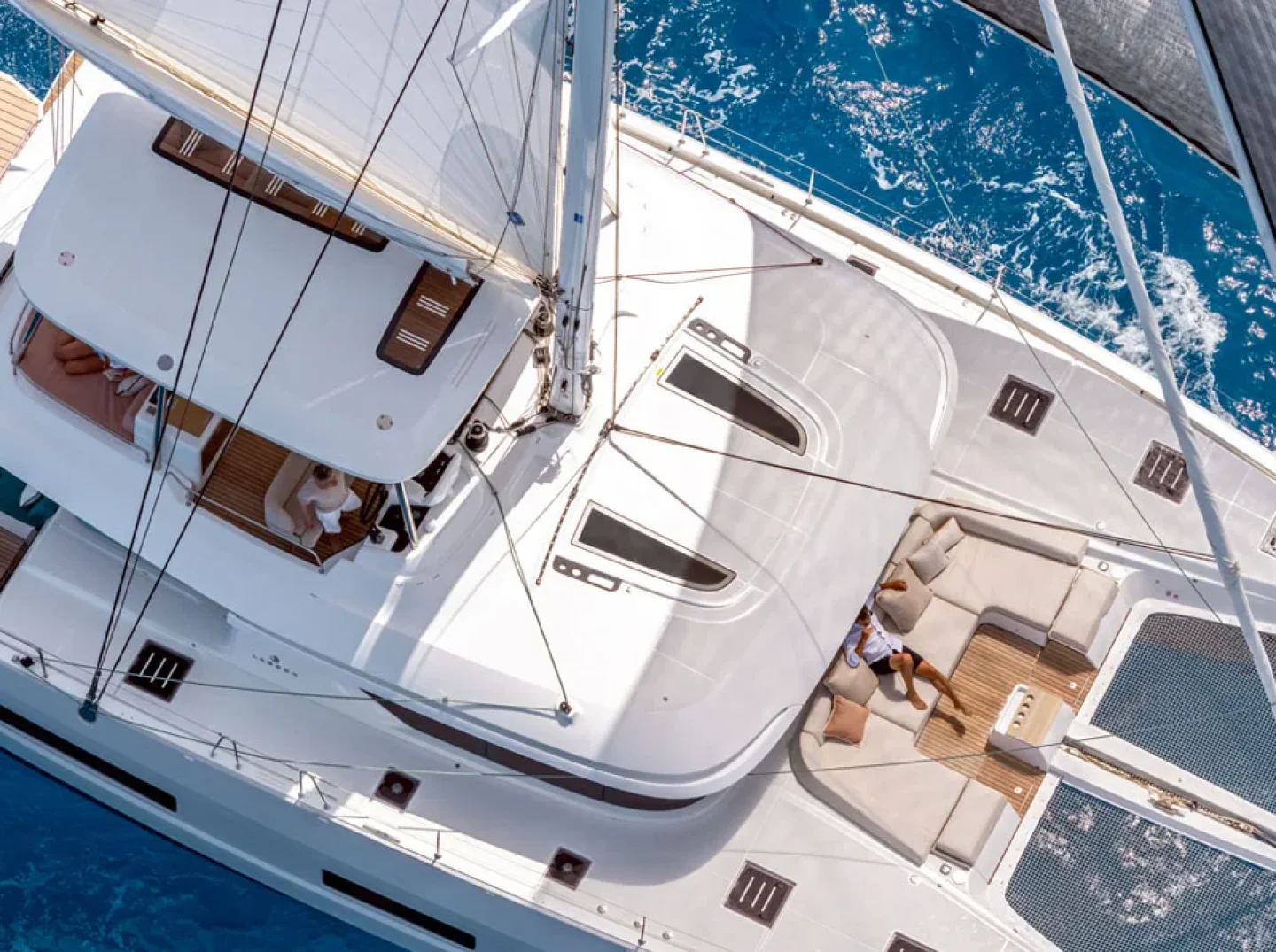 LAGOON-55-CATAMARANSBCN_4