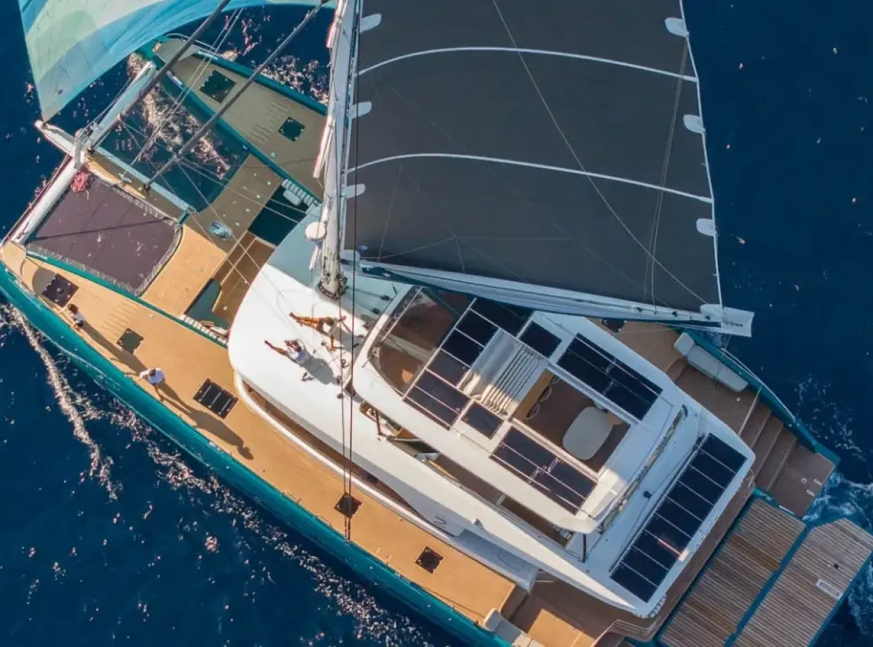 LAGOON-EIGTHY-2-CATAMARANSBCN_13.jpg