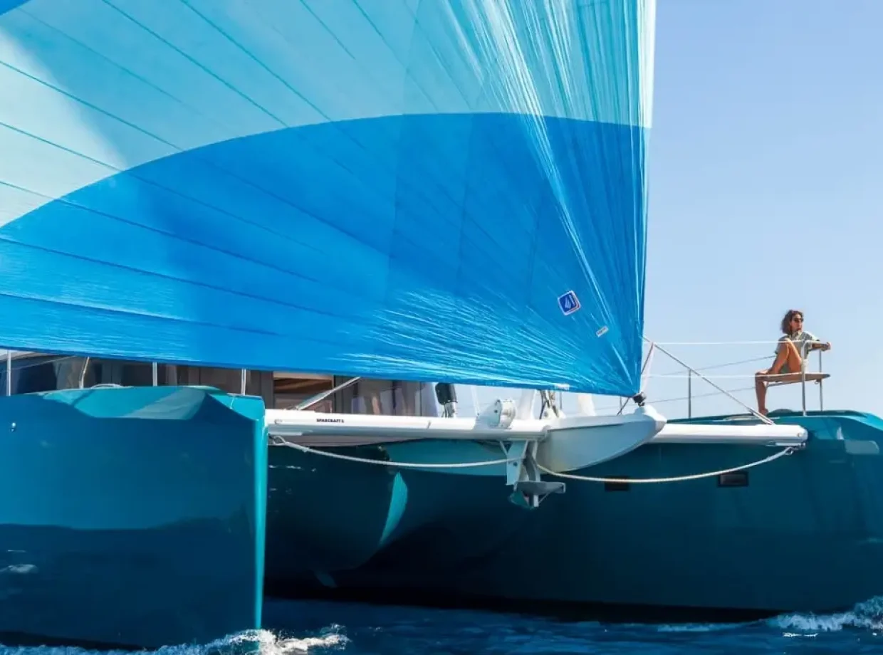 LAGOON-EIGTHY-2-CATAMARANSBCN_9.jpg
